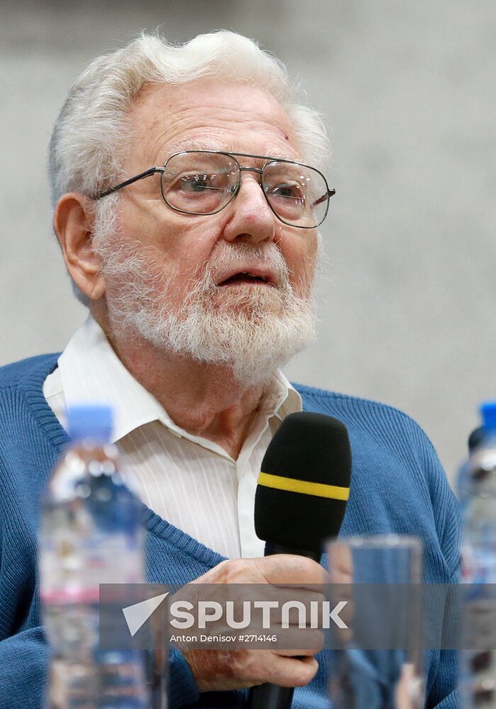 News conference by American political scientist William Blum