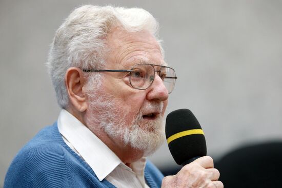 News conference by American political scientist William Blum