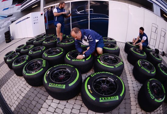 Preparations for Russian stage of Formula One World Championship