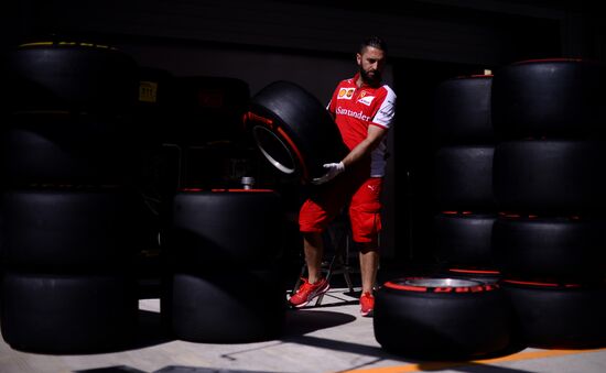 Preparations for Russian stage of Formula One World Championship