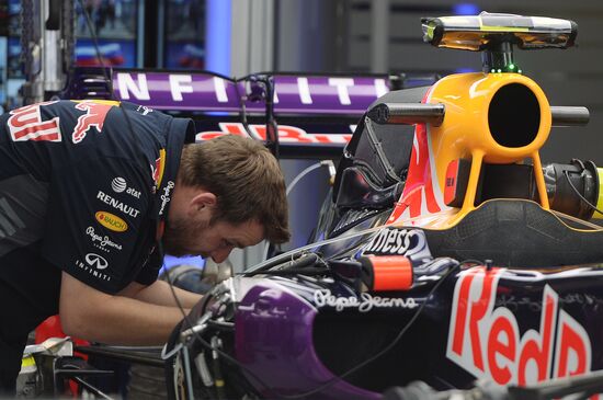 Preparations for Russian stage of Formula One World Championship