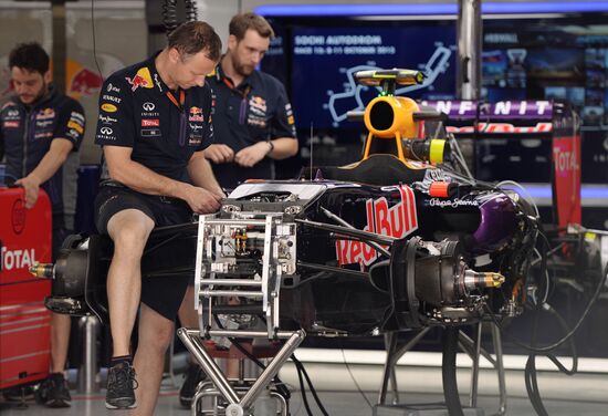 Preparations for Russian stage of Formula One World Championship