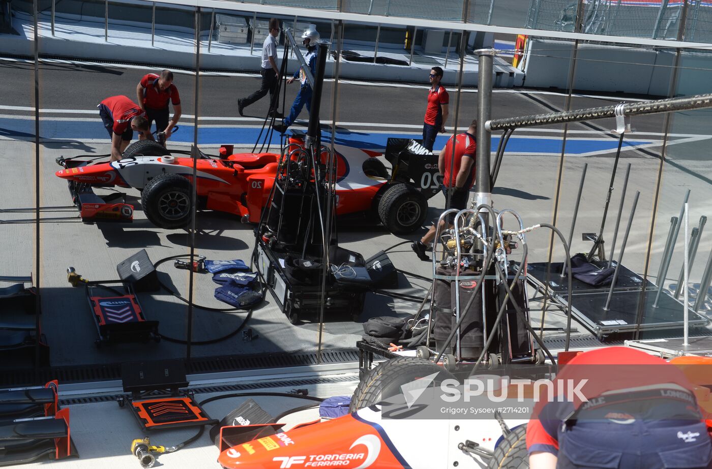 Preparations for Russian stage of Formula One World Championship