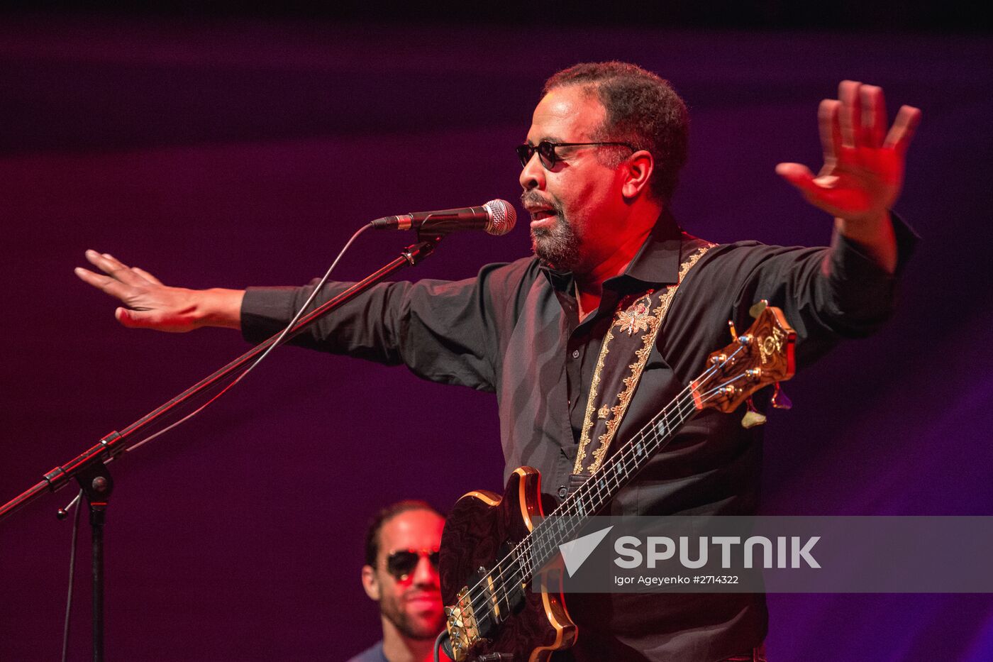 Jazz musician and composer Stanley Clarke performs in Moscow
