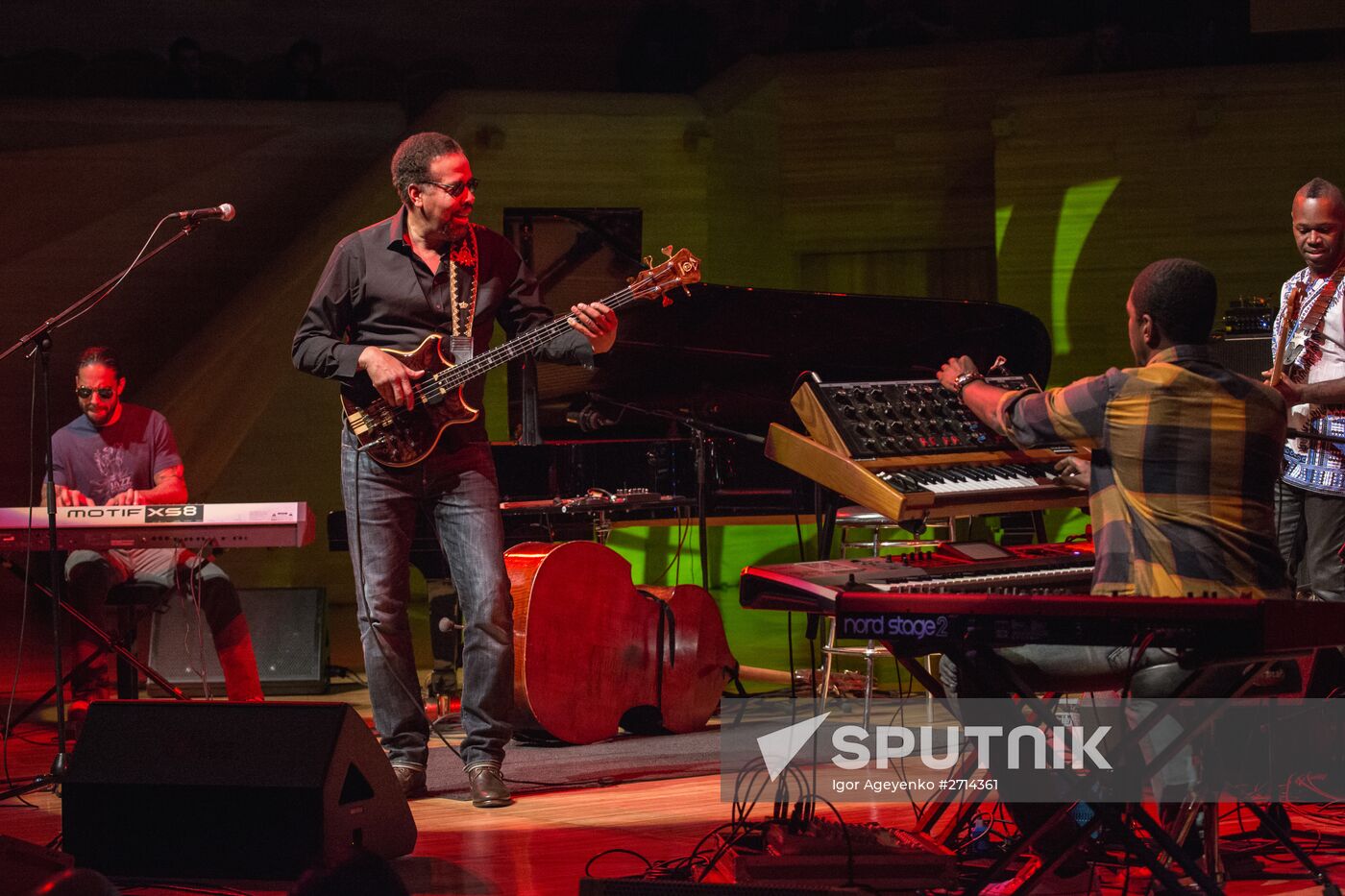Jazz musician and composer Stanley Clarke performs in Moscow