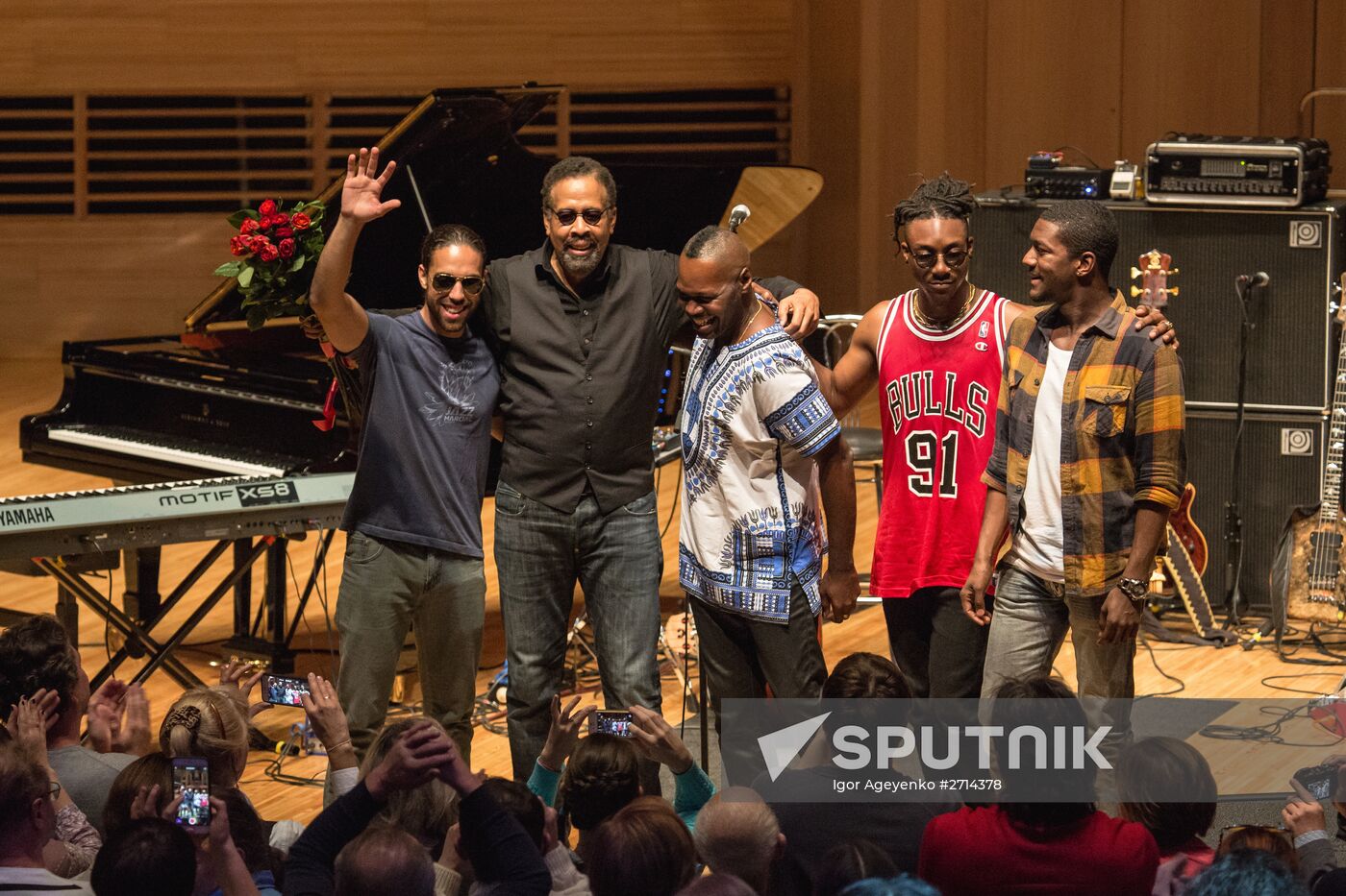 Jazz musician and composer Stanley Clarke performs in Moscow