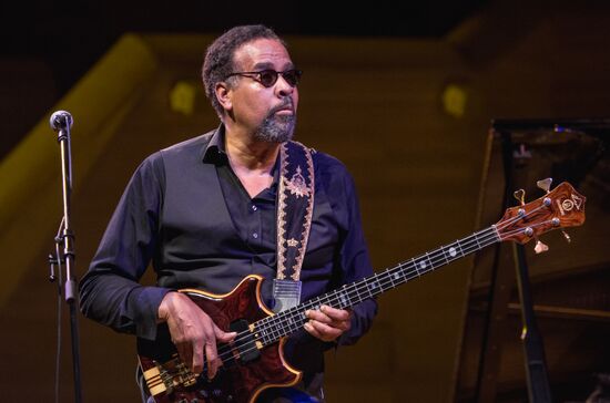 Jazz musician and composer Stanley Clarke performs in Moscow