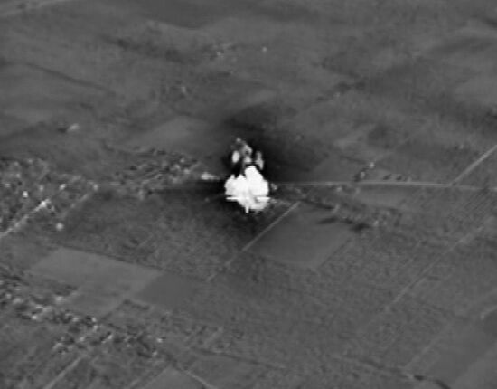 Russian Air Force strikes Islamic State oisitions in Syria