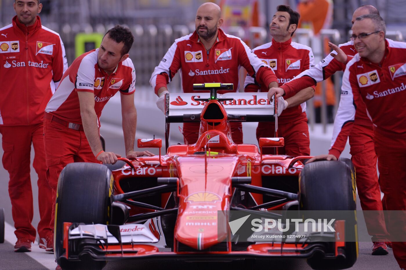 Auto racing. Formula-1. Russian Grand Prix. Free practice