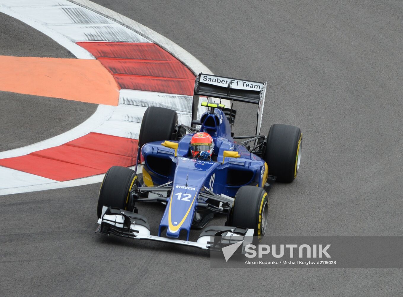 Auto racing. Formula-1. Russian Grand Prix. Free practice