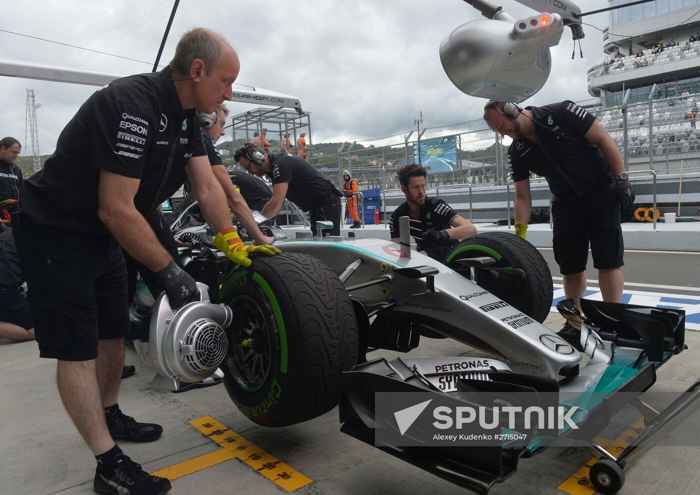 Auto racing. Formula-1. Russian Grand Prix. Free practice