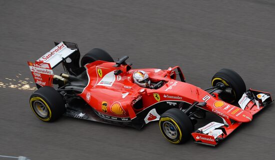 Auto racing. Formula-1. Russian Grand Prix. Free practice