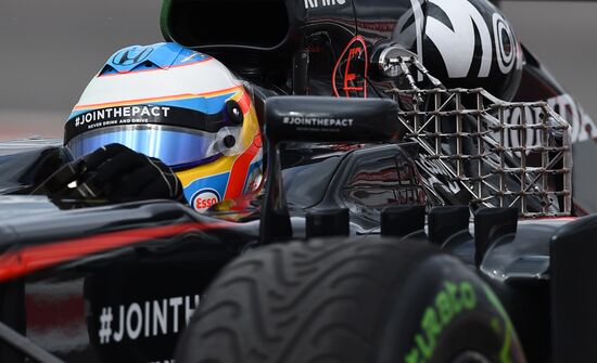 Auto racing. Formula-1. Russian Grand Prix. Free practice