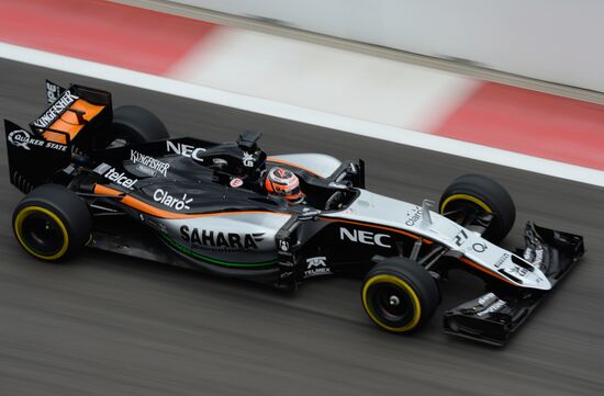 Auto racing. Formula-1. Russian Grand Prix. Free practice