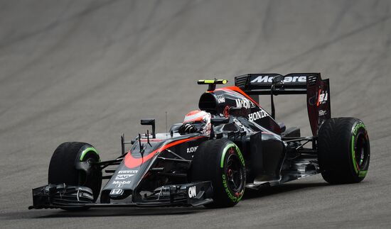 Auto racing. Formula-1. Russian Grand Prix. Free practice