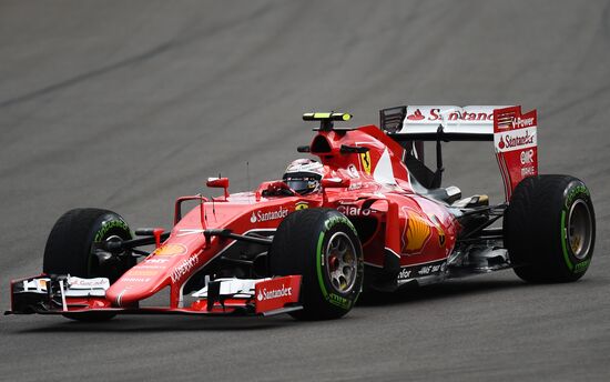 Auto racing. Formula-1. Russian Grand Prix. Free practice