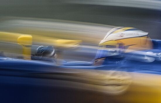 Auto racing. Formula-1. Russian Grand Prix. Free practice