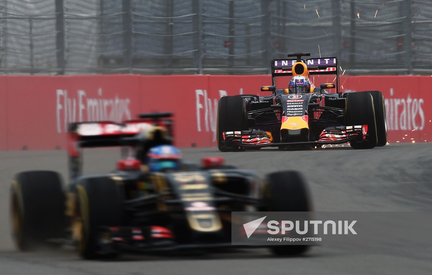 Auto racing. Formula-1. Russian Grand Prix. Free practice