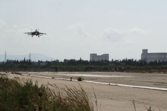 Russian aircraft at Latakia airport