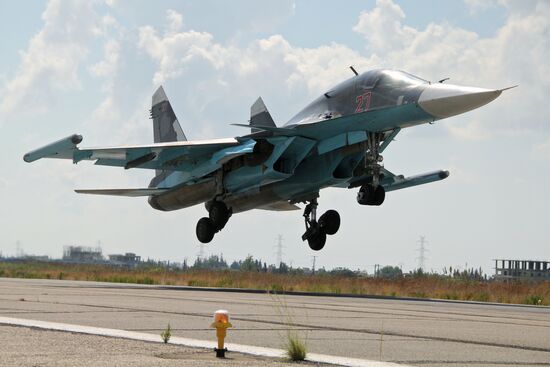 Russian aircraft at Latakia airport