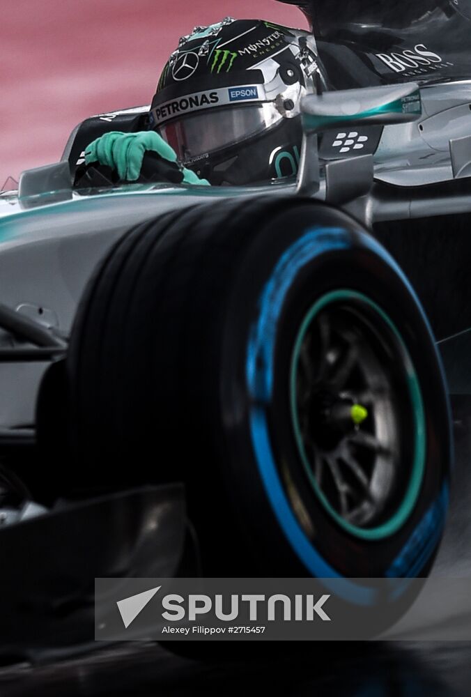 Auto racing. Formula-1. Russian Grand Prix. Free practice