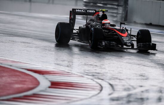 Auto racing. Formula-1. Russian Grand Prix. Free practice