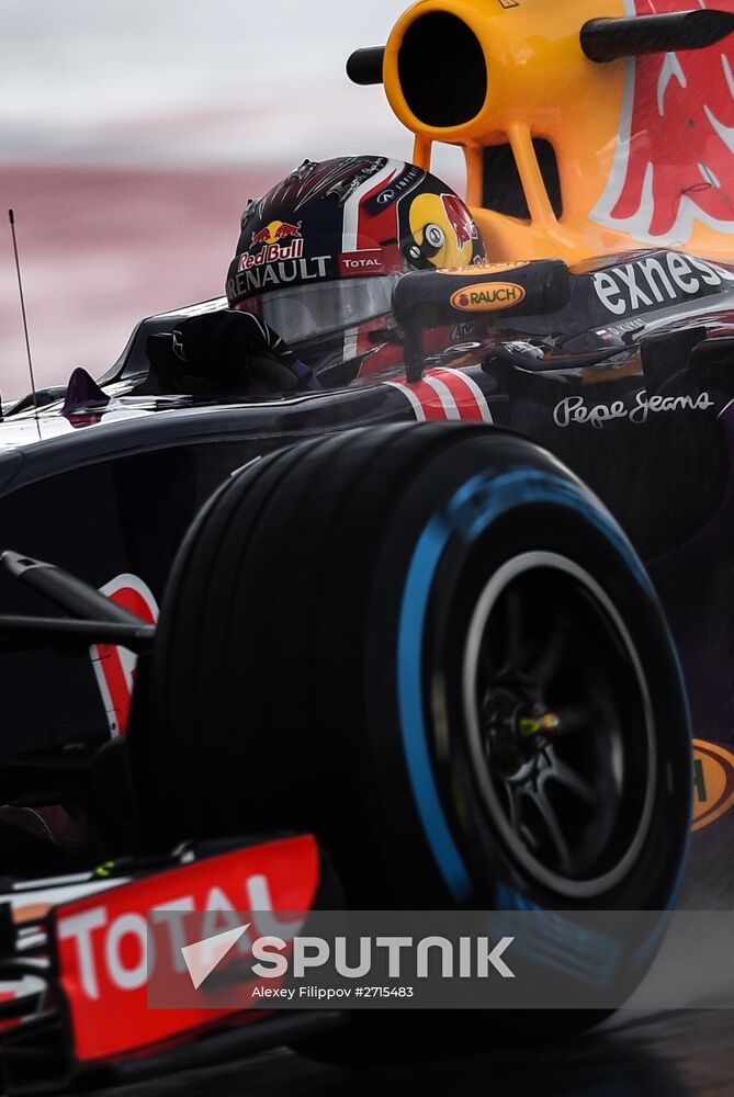 Auto racing. Formula-1. Russian Grand Prix. Free practice