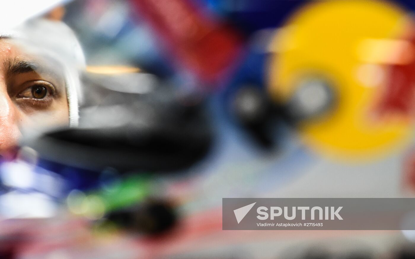 Auto racing. Formula-1. Russian Grand Prix. Free practice