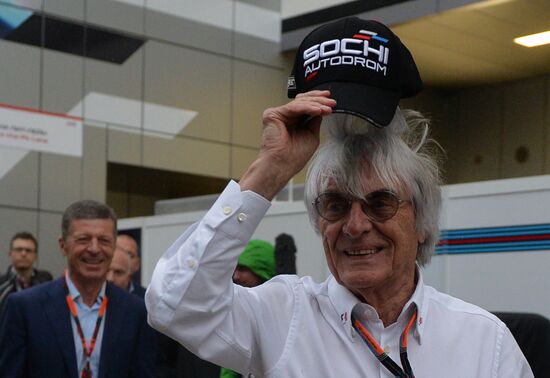 Auto racing. Formula-1. Russian Grand Prix. Free practice