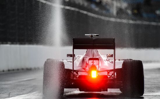 Auto racing. Formula-1. Russian Grand Prix. Free practice