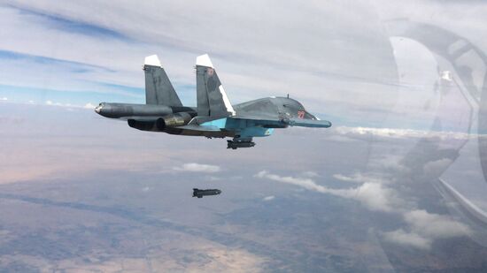 Russian Air Force strikes Islamic State positions in Syria