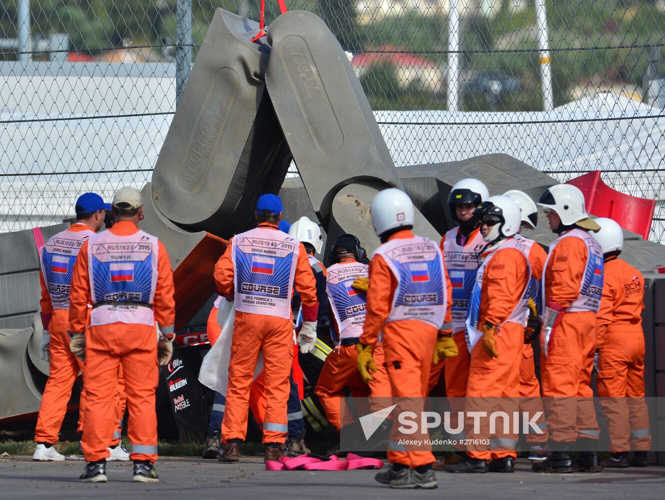 Car racing. 2015 Formula 1 Russian Grand Prix. Practice 3