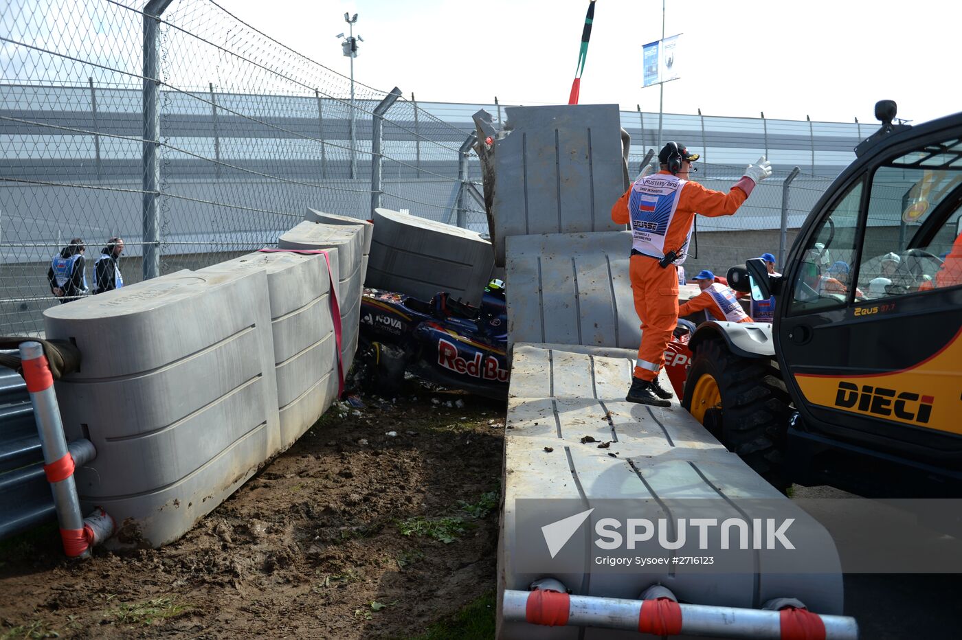 Car racing. 2015 Formula 1 Russian Grand Prix. Practice 3