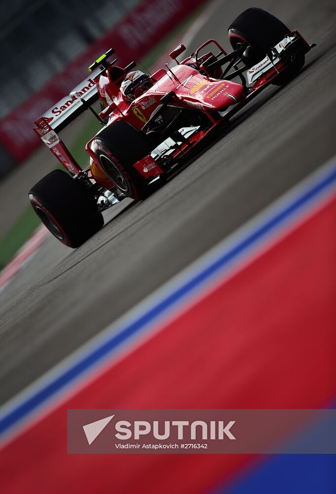 Car racing. 2015 Formula 1 Russian Grand Prix. Practice 3