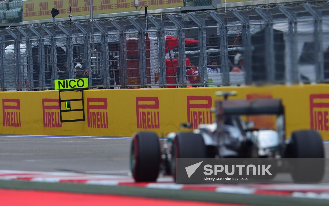 Car racing. 2015 Formula One Russian Grand Prix. Qualifying