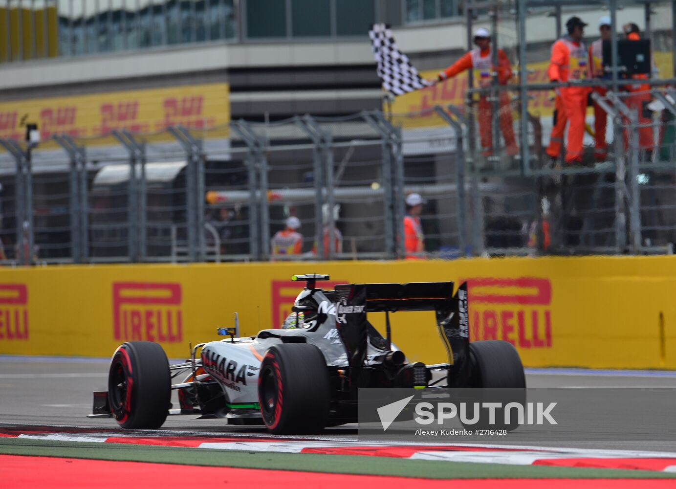 Car racing. 2015 Formula One Russian Grand Prix. Qualifying