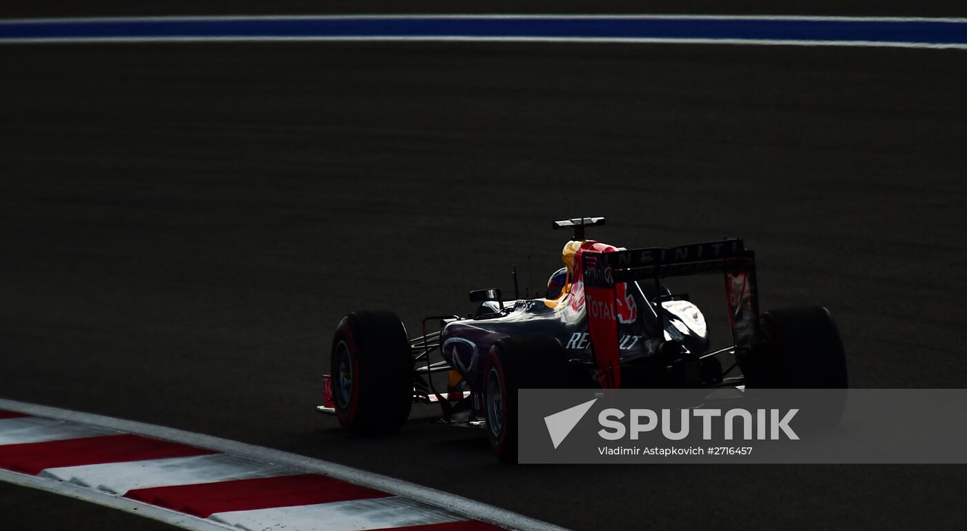 Car racing. 2015 Formula One Russian Grand Prix. Qualifying