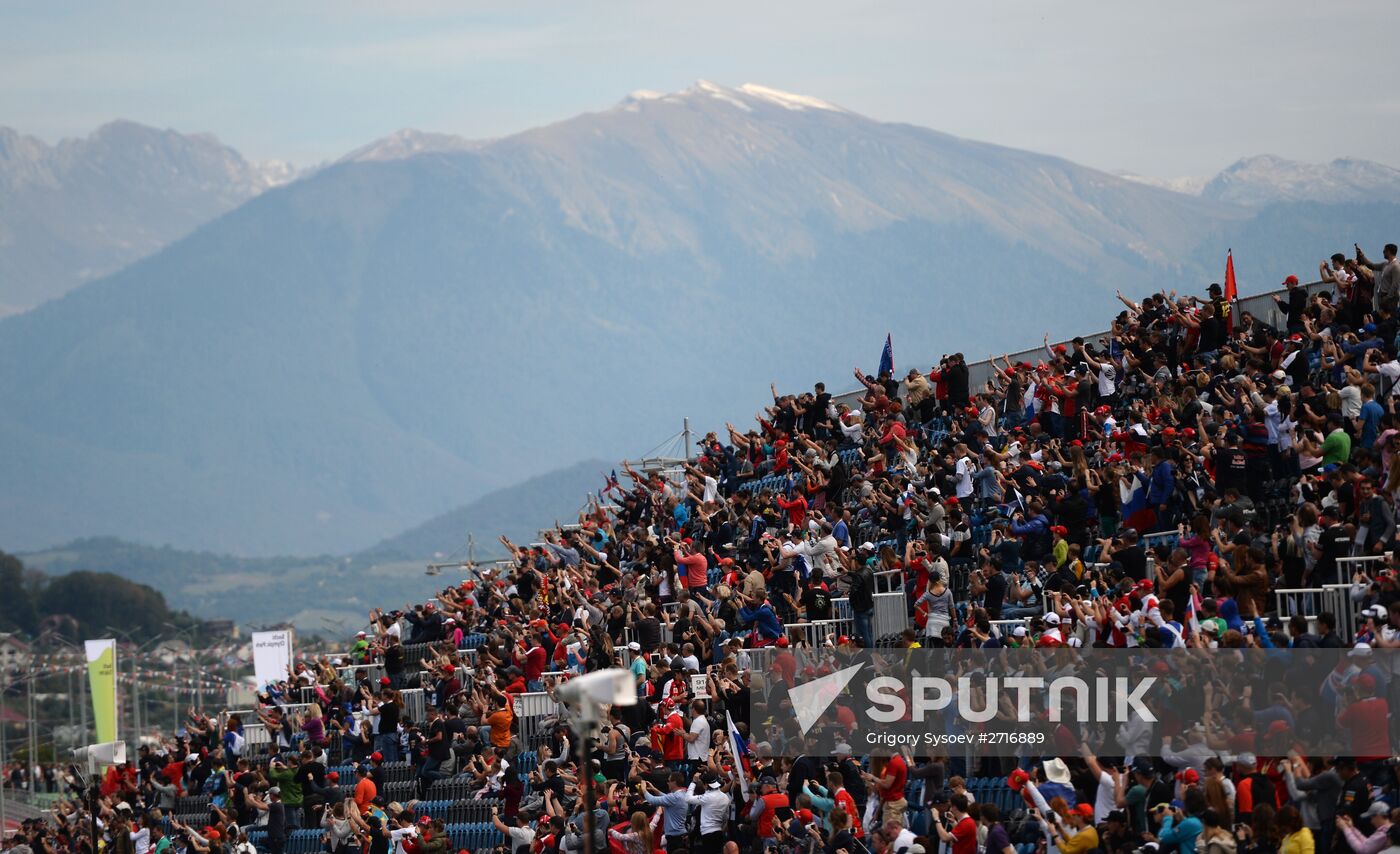 Car racing. 2015 Formula 1 Russian Grand Prix. Race