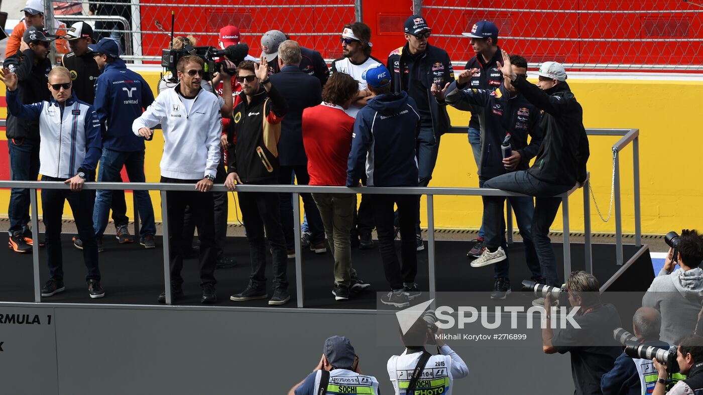 Car racing. 2015 Formula 1 Russian Grand Prix. Race