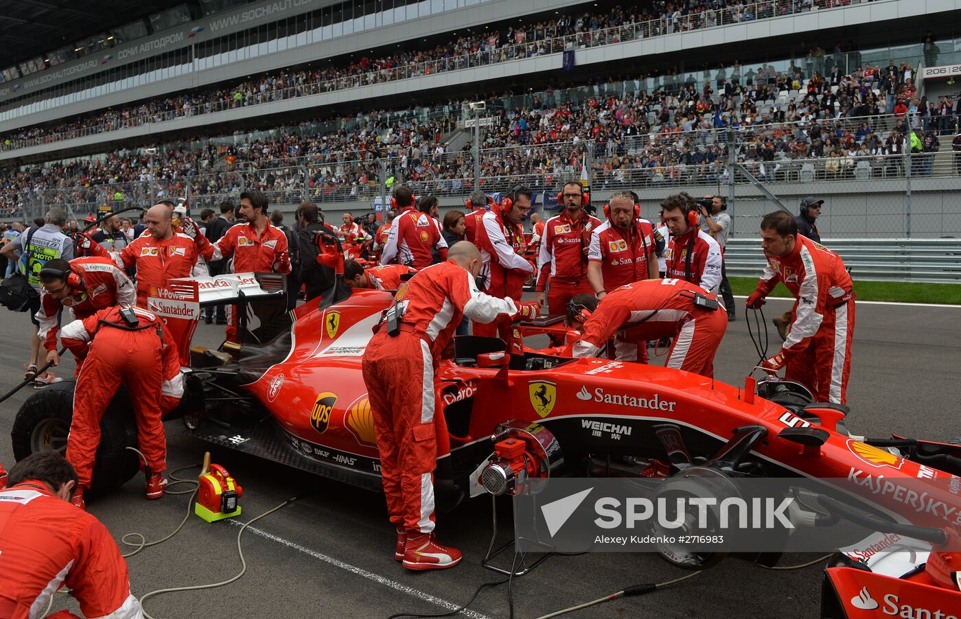 Car racing. 2015 Formula 1 Russian Grand Prix. Race