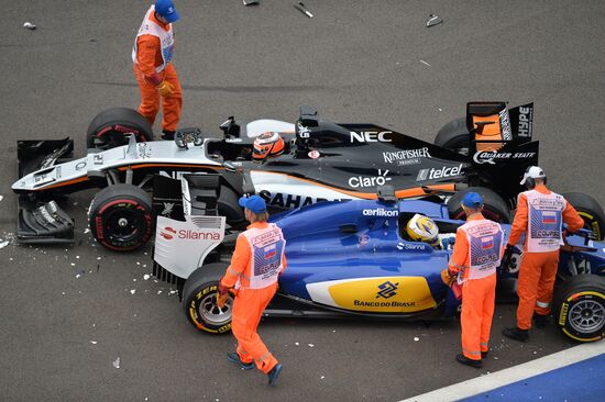 Car racing. 2015 Formula 1 Russian Grand Prix. Race