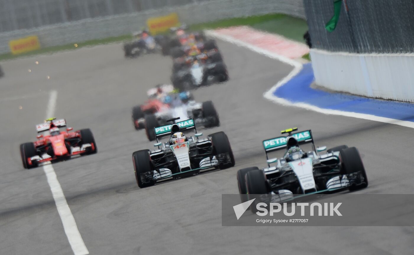 Car racing. 2015 Formula 1 Russian Grand Prix. Race