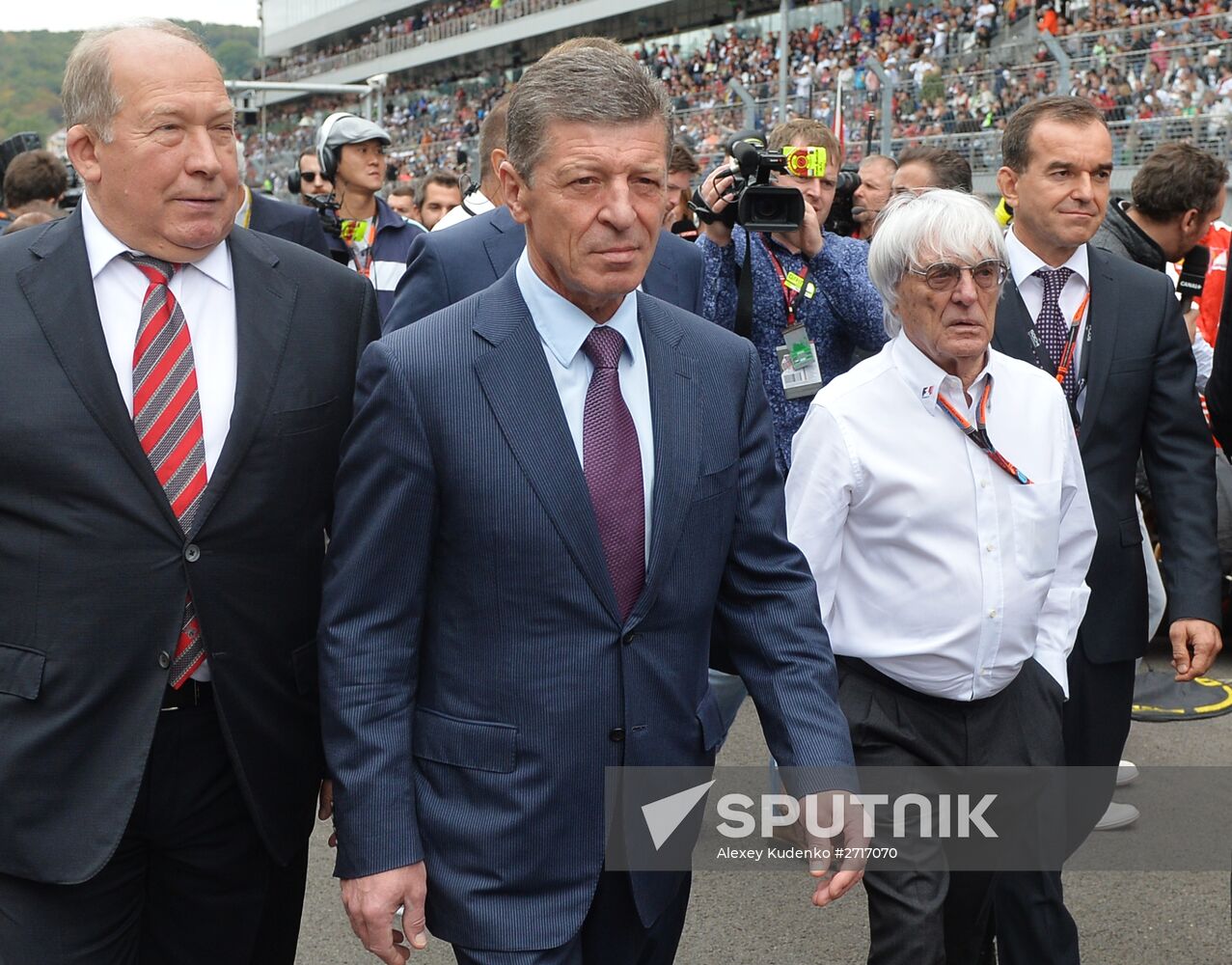 Car racing. 2015 Formula 1 Russian Grand Prix. Race