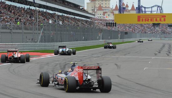 Car racing. 2015 Formula 1 Russian Grand Prix. Race