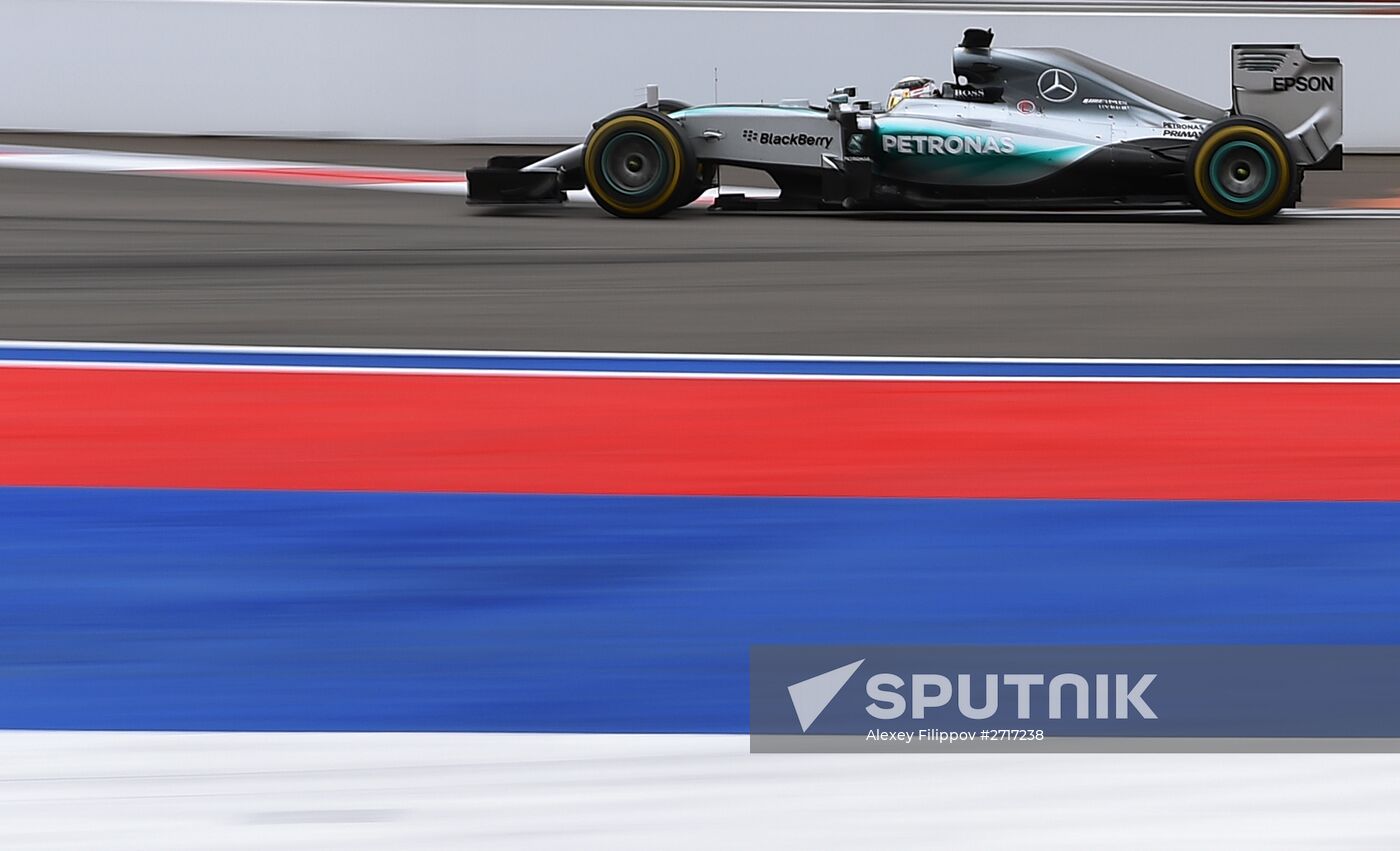 Auto racing. Formula 1. Russian Grand Prix. Race