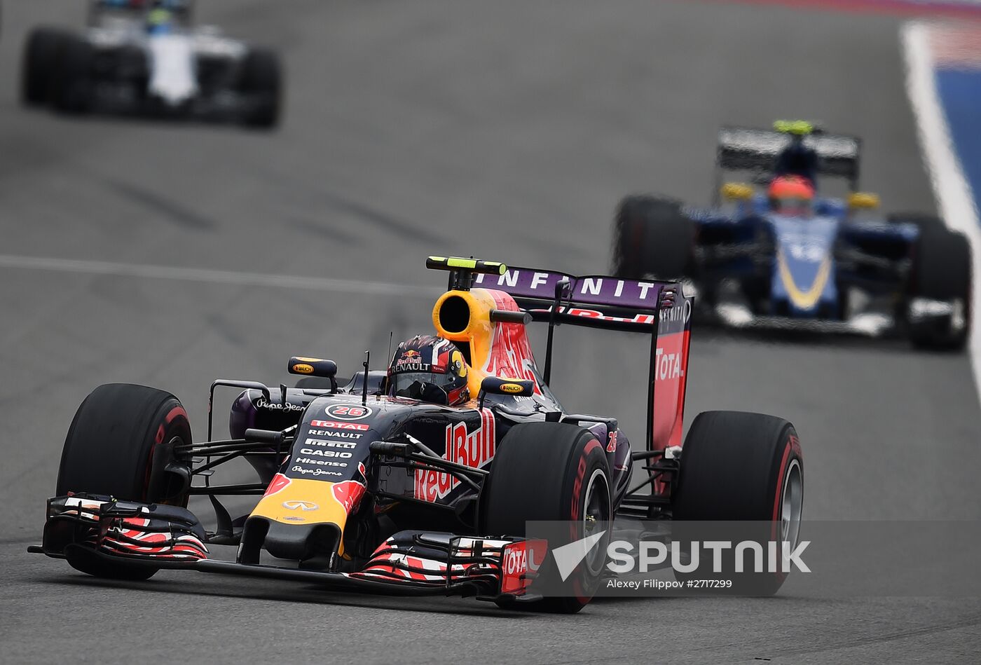 Auto racing. Formula 1. Russian Grand Prix. Race