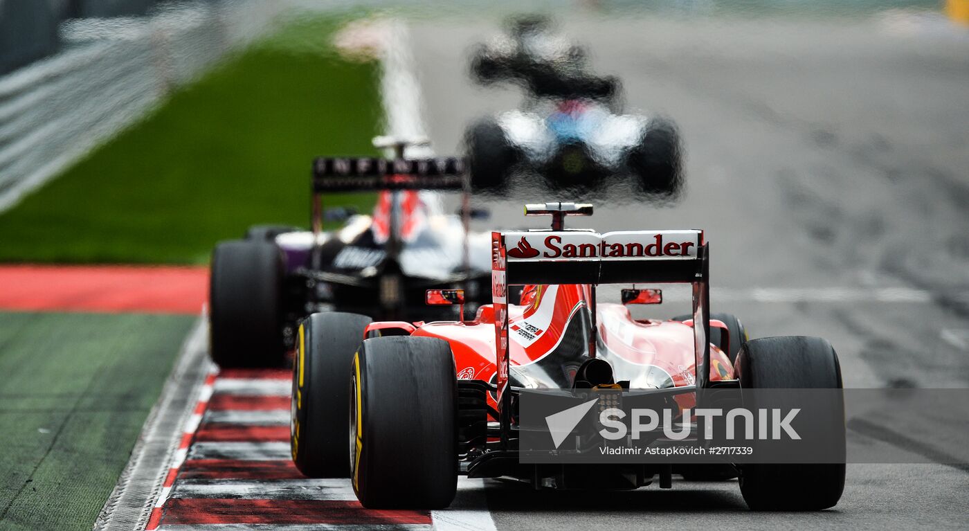 Auto racing. Formula 1. Russian Grand Prix. Race