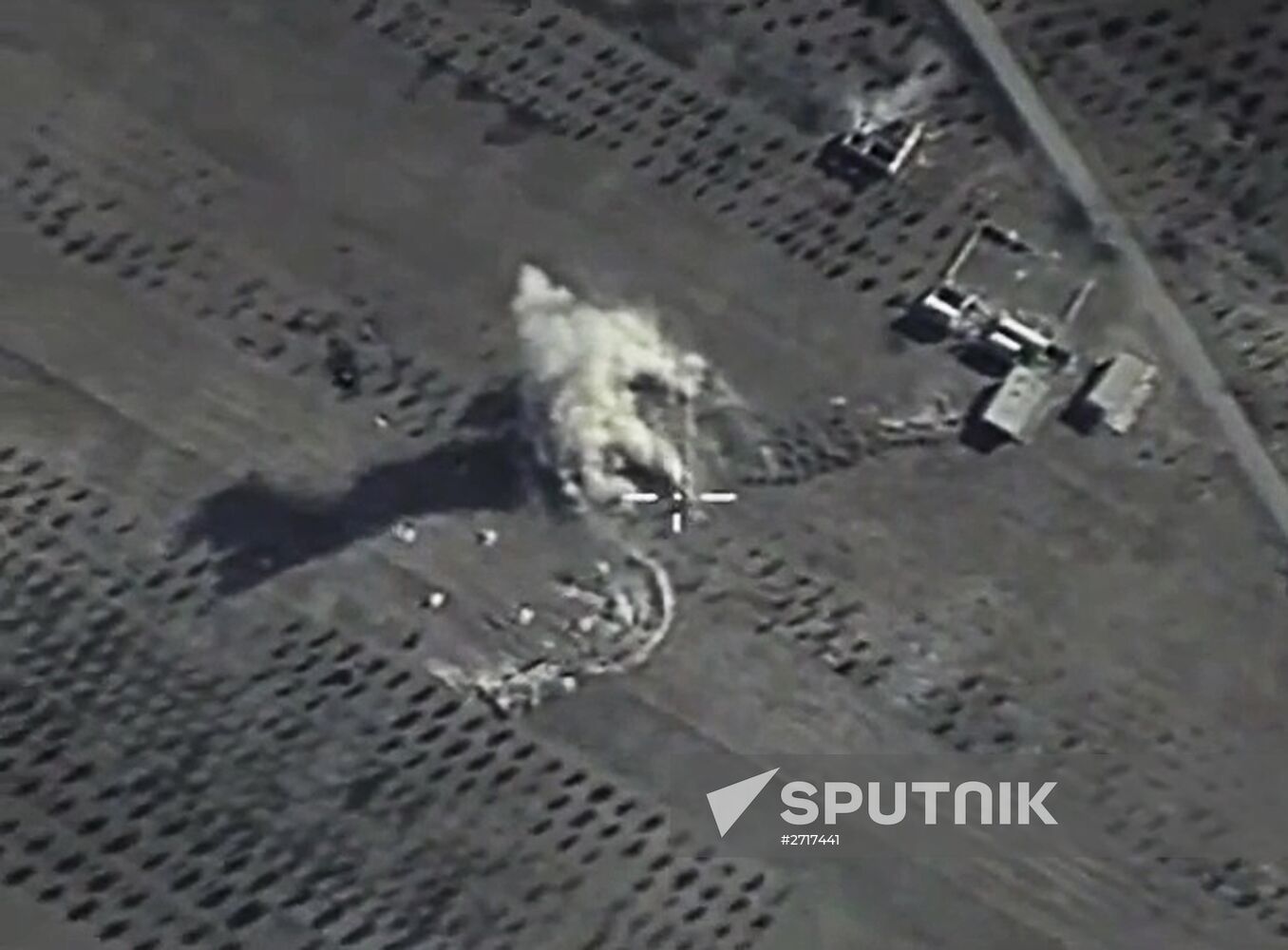 Russian Aerospace Forces aircraft destroy fortified ISIS positions