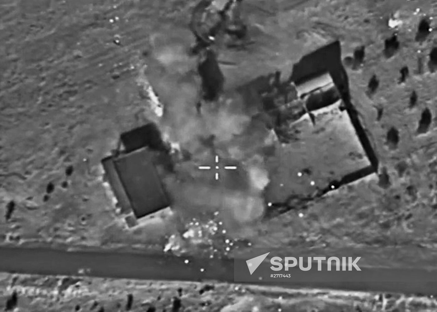 Russian Aerospace Forces aircraft destroy fortified ISIS positions