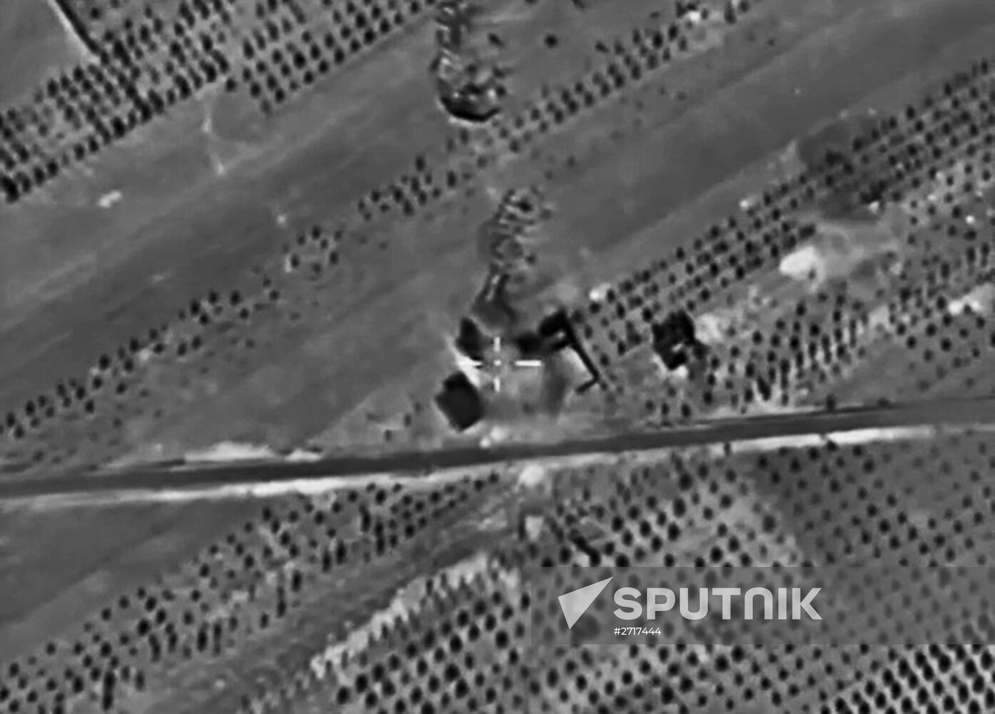 Russian Aerospace Forces aircraft destroy fortified ISIS positions